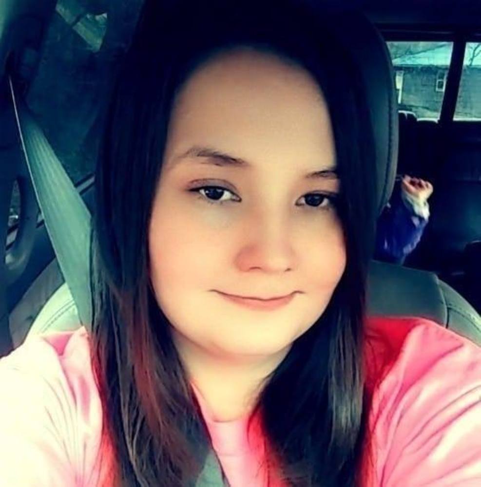 Meet your Posher, Cassie